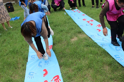 昆山全家福房產(chǎn)拓展團建活動圓滿結(jié)束